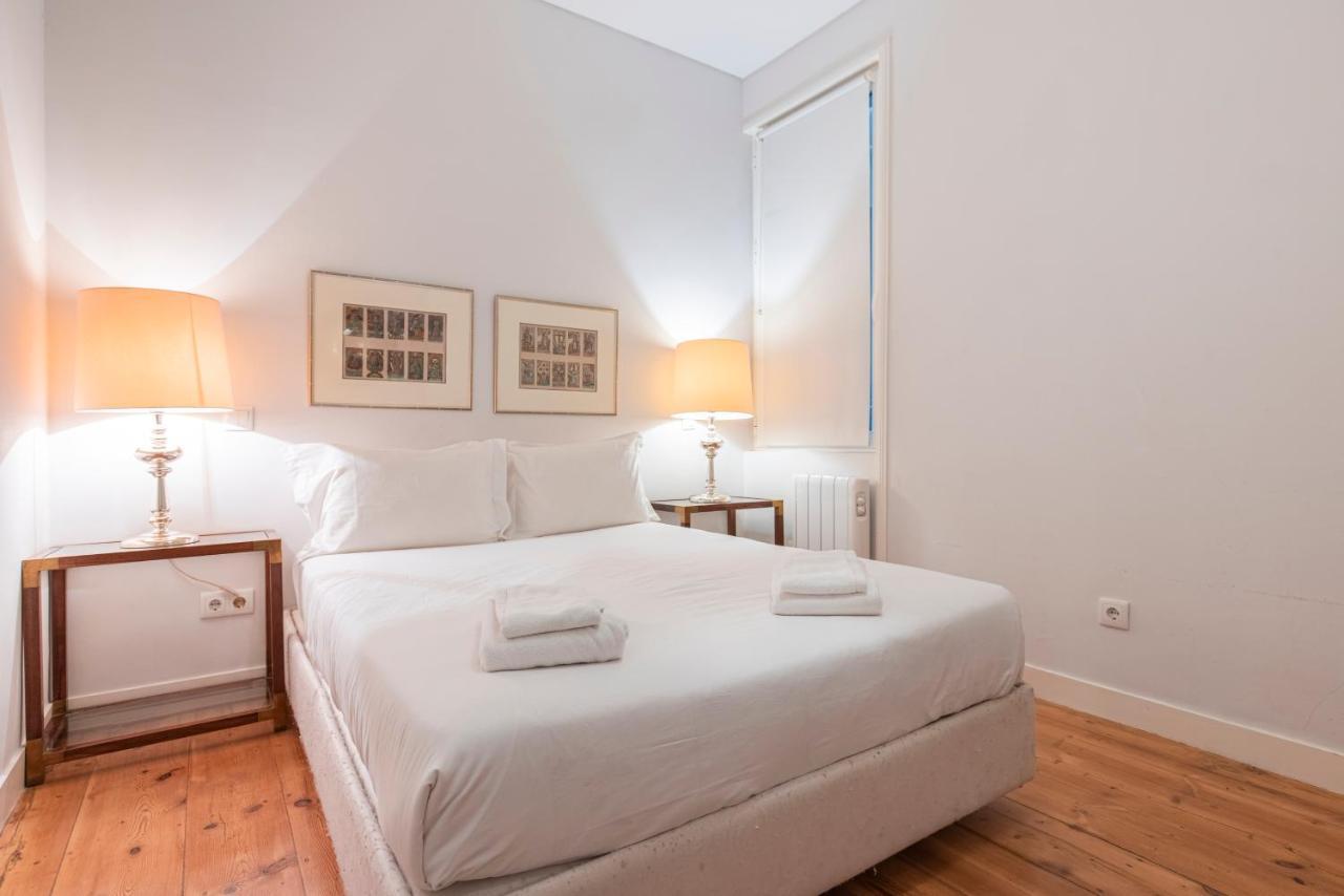 Castelo Design Aparment W/ Balcony & Super View By Lovelystay Lisboa Eksteriør billede