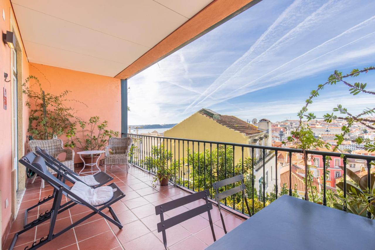 Castelo Design Aparment W/ Balcony & Super View By Lovelystay Lisboa Eksteriør billede