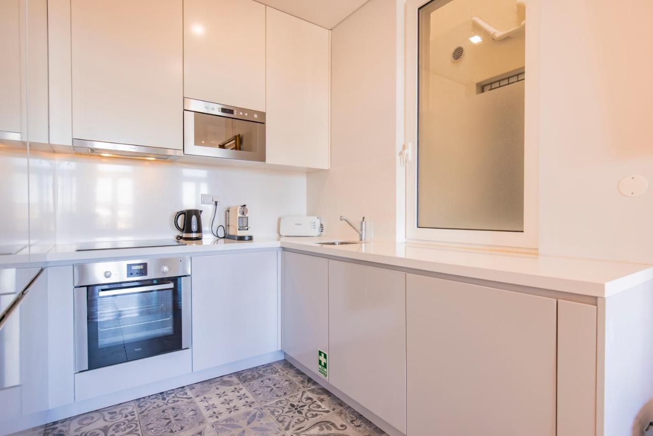 Castelo Design Aparment W/ Balcony & Super View By Lovelystay Lisboa Eksteriør billede