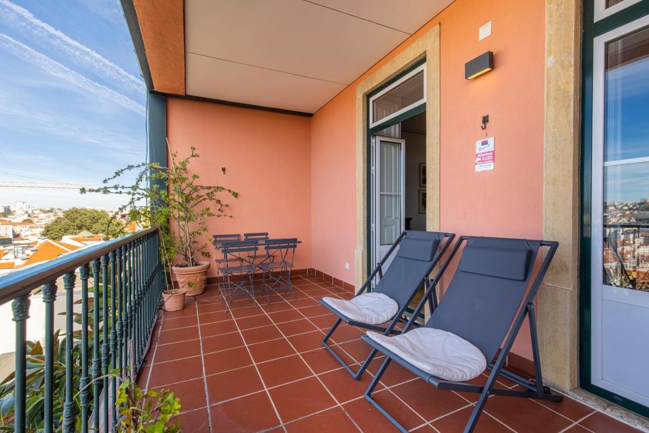 Castelo Design Aparment W/ Balcony & Super View By Lovelystay Lisboa Eksteriør billede